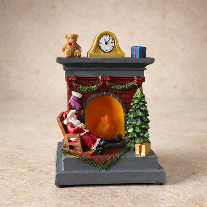 Christmas Scene - 12cm - Lighted Fireplace